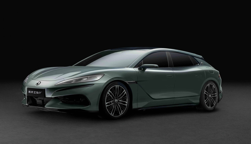 Denza Z9 Executive Car 4-door Petrol plug-in hybrid Sedan