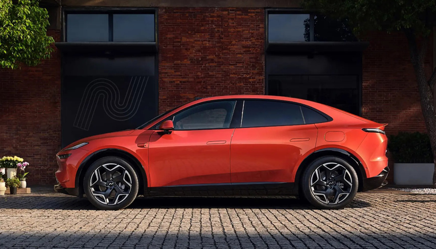 Onvo L60 Battery Electric Mid-size Crossover SUV 5-door Coupe SUV