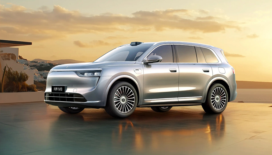 AITO M8 Full-size luxury SUV Range Extender Electric (EREV) and Battery Electric (EV) SUV