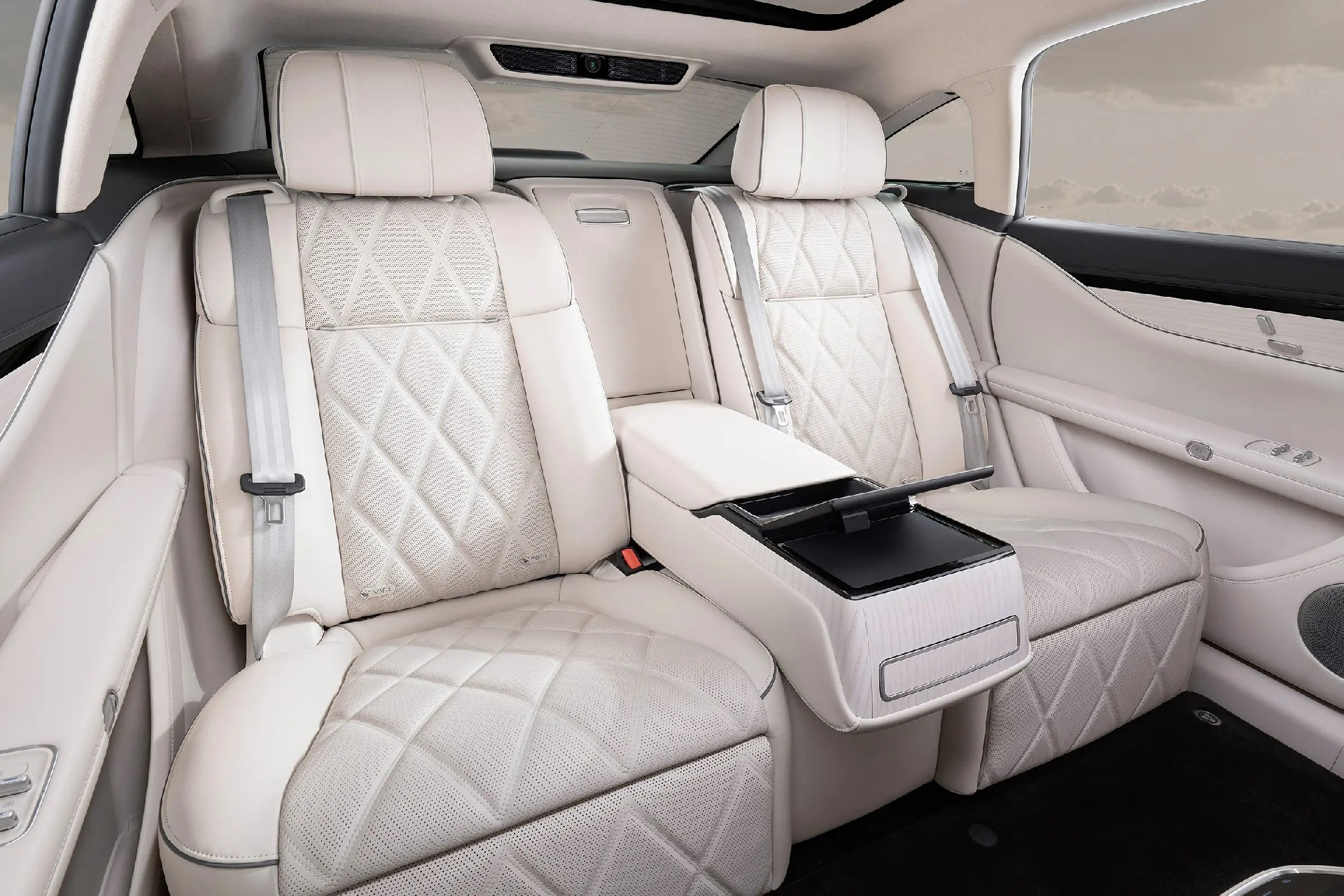 cab830b1ed8124237f42e213d63e72d5~2508x0.jpg
