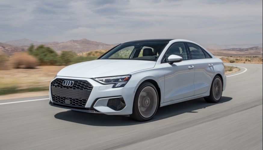 Gasoline Sedan Car Audi A3 1.5t 160HP L4 in Stock Wholesale