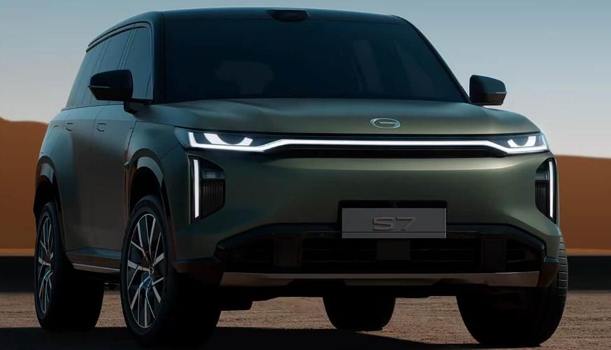 2025 Trumpchi S7 Spacious 7-Seater Phev SUV