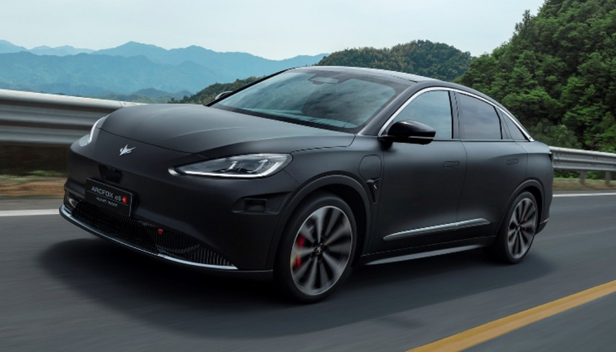Arcfox Alpha S Battery Electric Sedan 5-door EV Car