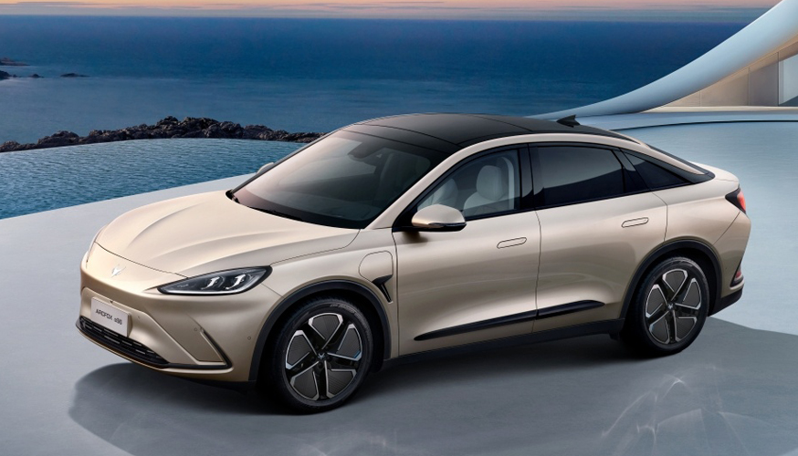 Arcfox αS6 Battery Electric Executive Car 5-door Liftback Sedan