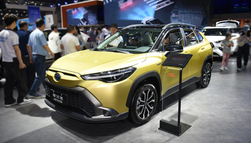 Toyota Frontlander Compact SUV 2.0L Car